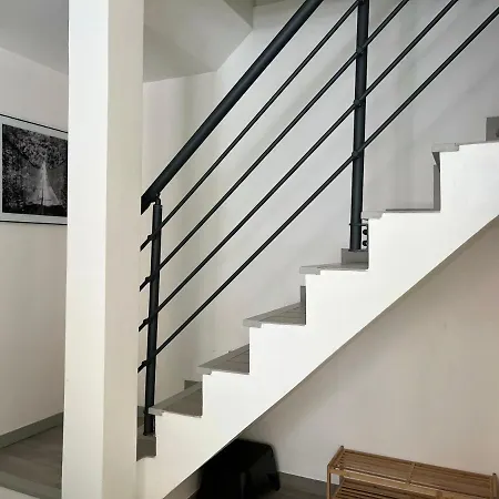 Maison La Licorne, Spacieuse, Equipee, 5 Chambres Amiens
